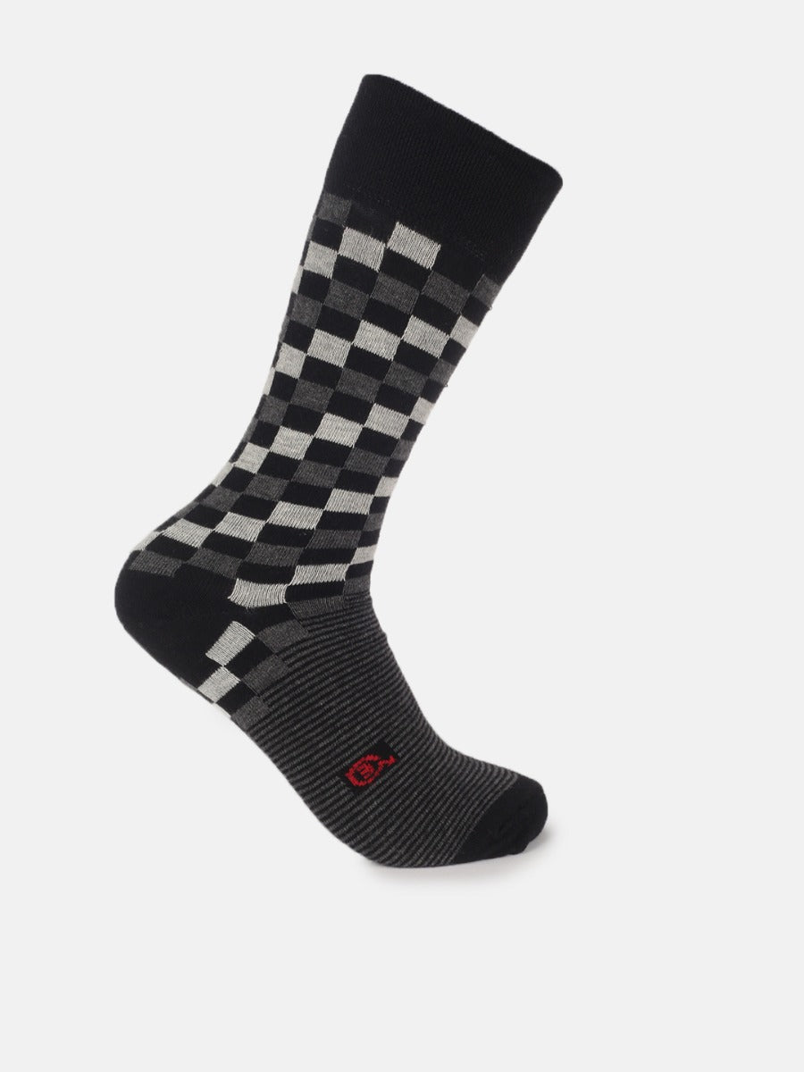 All Over Checks Full Length Socks | M4500