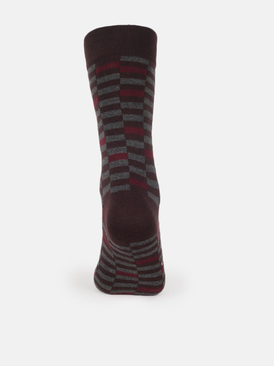 All Over Checks Full Length Socks | M4500