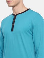 Turquoise 