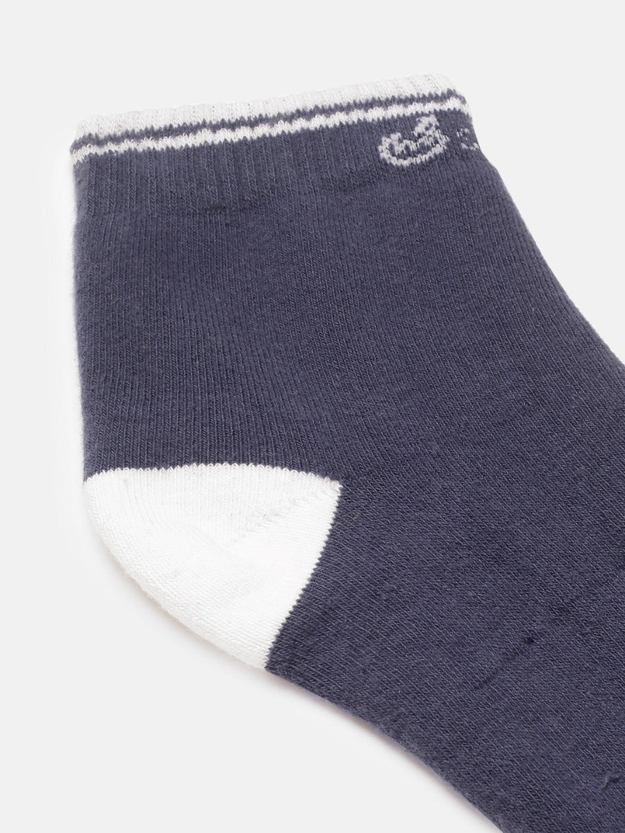 Sports Ankle Length With Stripe Socks | M6300