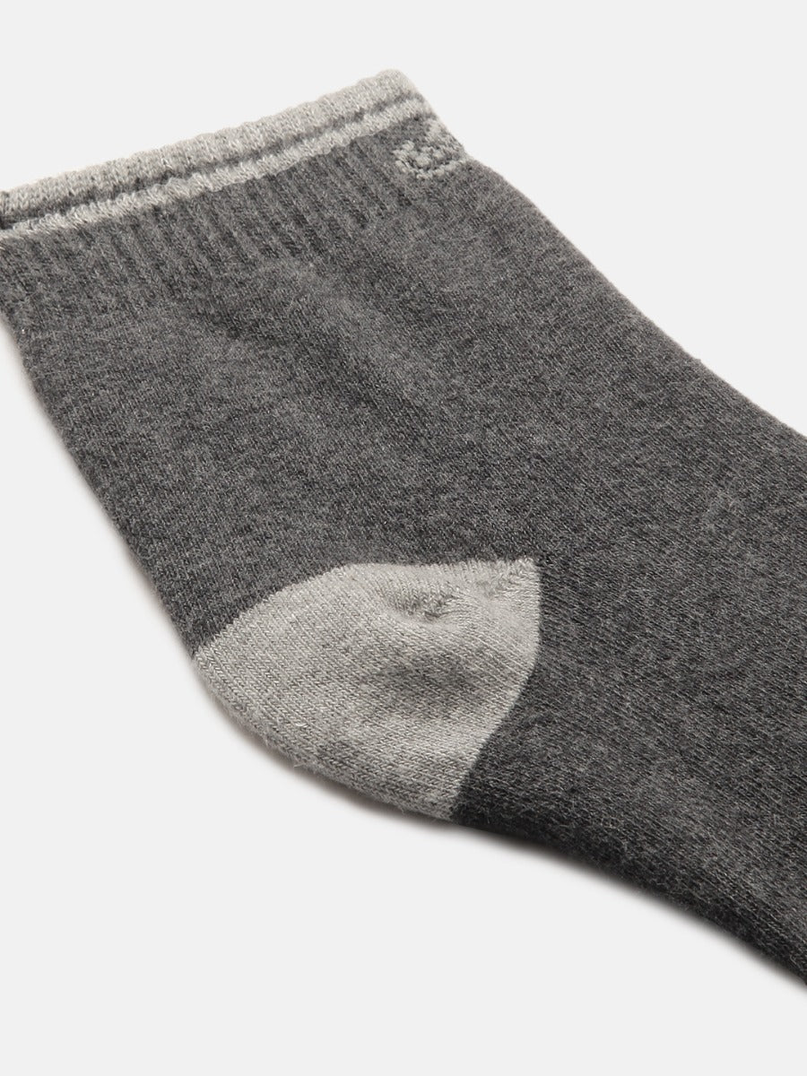 Sports Ankle Length With Stripe Socks | M6300