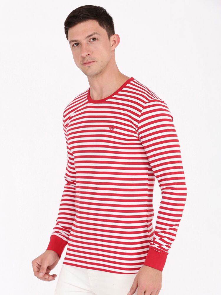 Red/Off White